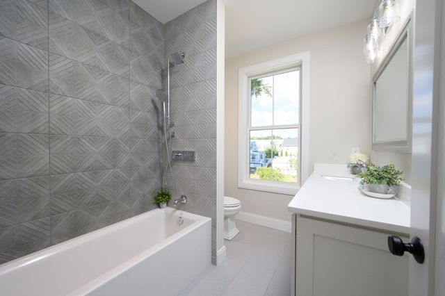 45 Chickatawbut St 1, Boston, MA 02122