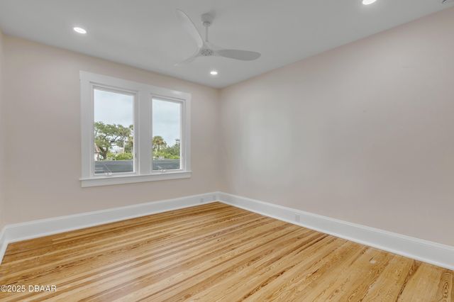 214 S Riverside Drive, New Smyrna Beach, FL 32168