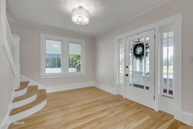 214 S Riverside Drive, New Smyrna Beach, FL 32168