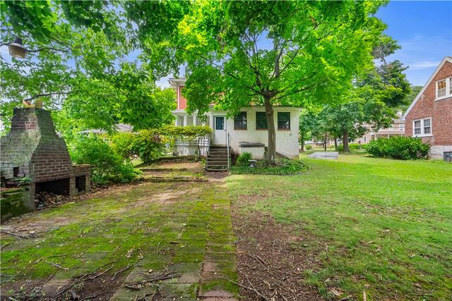 1014 East Susquehanna Street, Allentown City, PA 18103