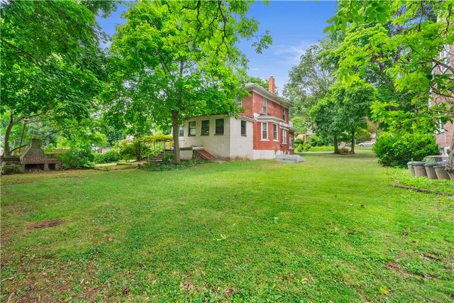 1014 East Susquehanna Street, Allentown City, PA 18103