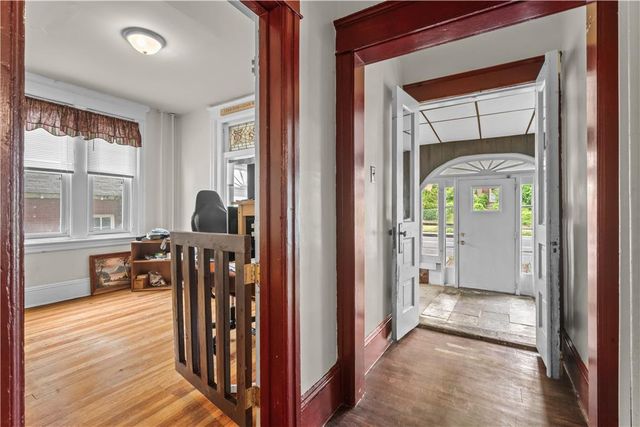 1014 East Susquehanna Street, Allentown City, PA 18103