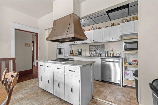 1014 East Susquehanna Street, Allentown City, PA 18103