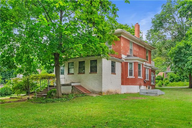 1014 East Susquehanna Street, Allentown City, PA 18103