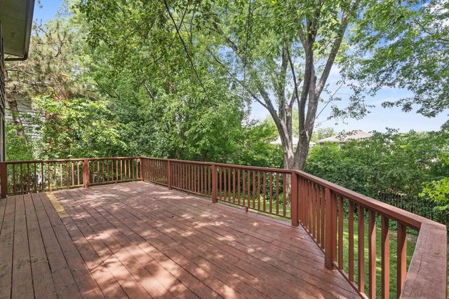 2403 Maywood Circle, Middleton, WI 53562
