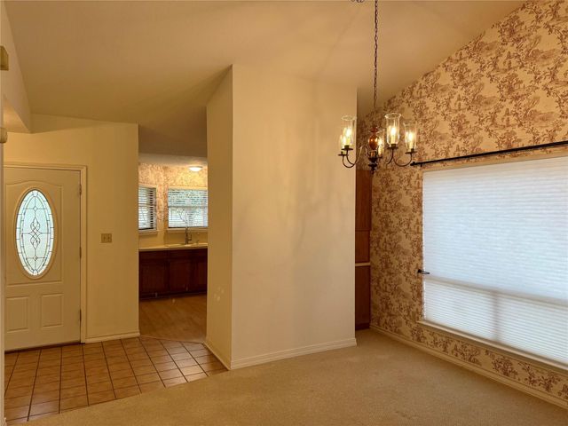 8 Stonehouse CIR, Wimberley, TX 78676