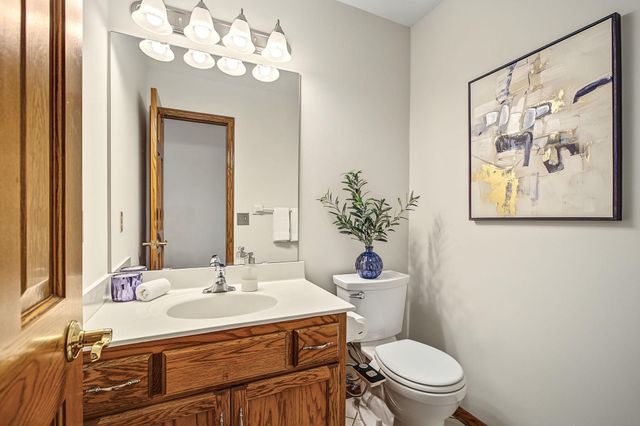16205 Logarto Lane, Lakeville, MN 55044