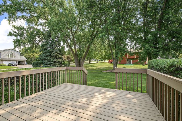 16205 Logarto Lane, Lakeville, MN 55044