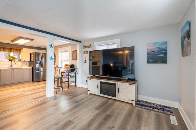 19276 4th Street, Chippewa Twp, MI 49320