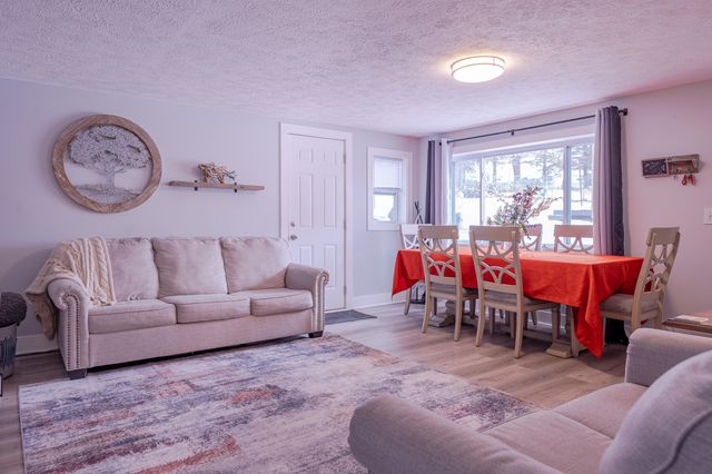 19276 4th Street, Chippewa Twp, MI 49320