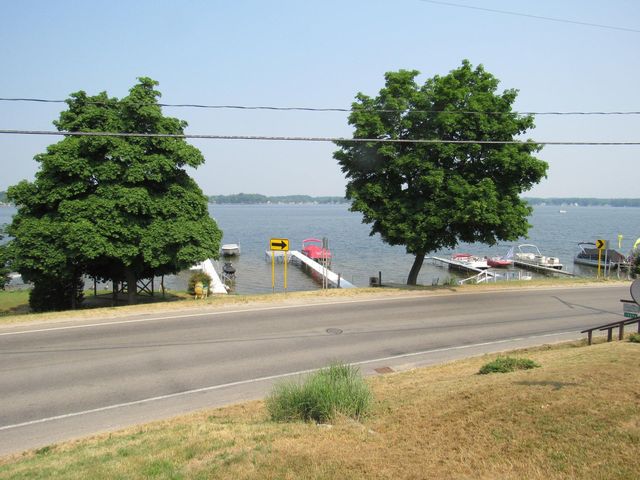 19276 4th Street, Chippewa Twp, MI 49320