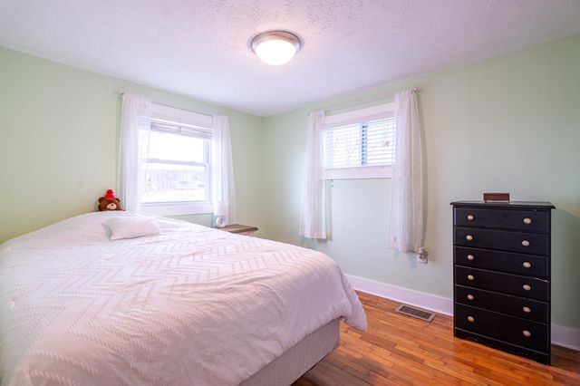 19276 4th Street, Chippewa Twp, MI 49320