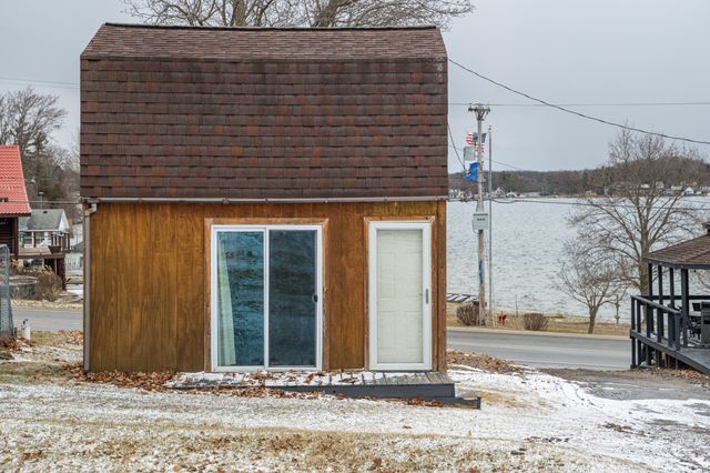 19276 4th Street, Chippewa Twp, MI 49320