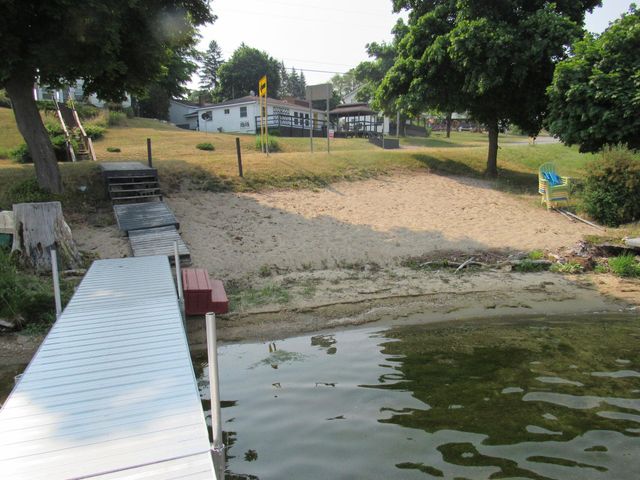 19276 4th Street, Chippewa Twp, MI 49320