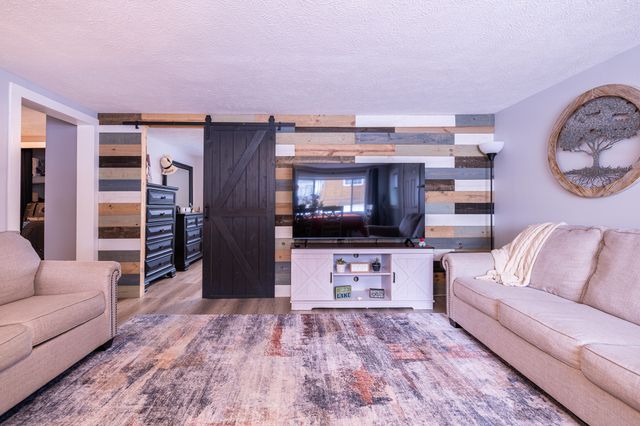 19276 4th Street, Chippewa Twp, MI 49320