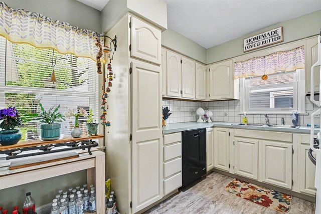 1228 Griswold Street, Grand Rapids, MI 49507