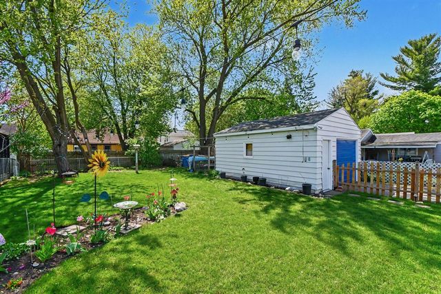 1228 Griswold Street, Grand Rapids, MI 49507