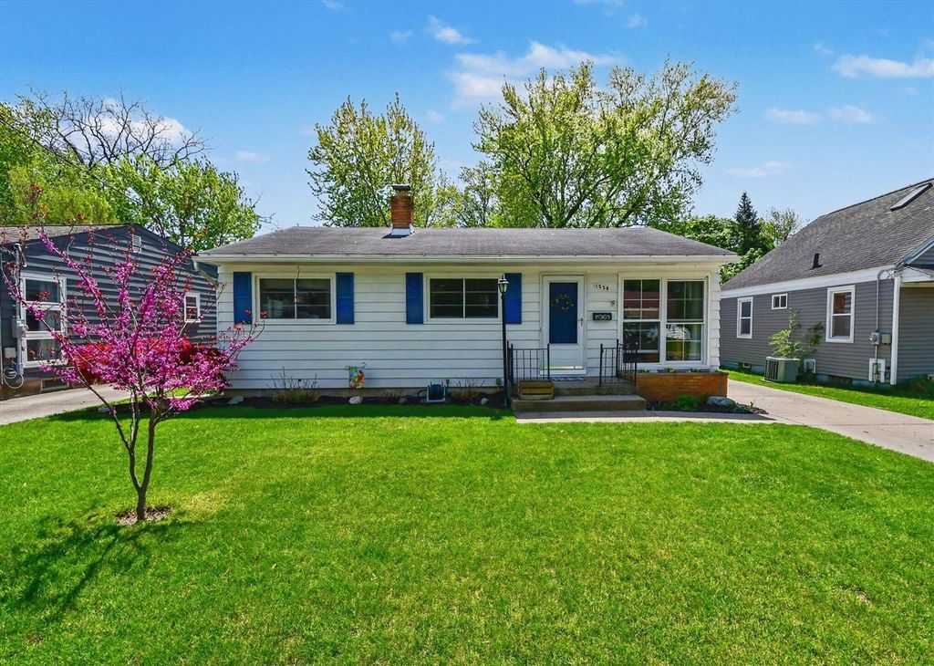 1228 Griswold Street, Grand Rapids, MI 49507