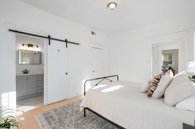 302 W 7th Street, Covington, KY 41011