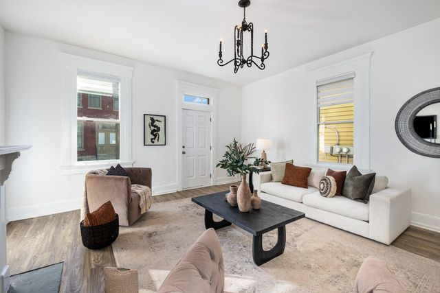 302 W 7th Street, Covington, KY 41011