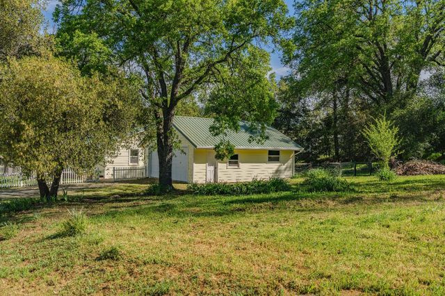 12628 Hillside Dr, Sutter Creek, CA 95685