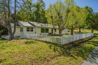 12628 Hillside Dr, Sutter Creek, CA 95685