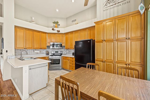 21624 N 59TH Drive, Glendale, AZ 85308