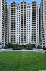 1 TOWERS PARK LN # 701, San Antonio, TX 78209