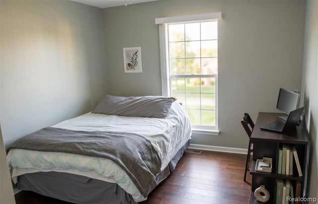 13367 Forest Ridge Boulevard 7, Sterling Heights, MI 48313