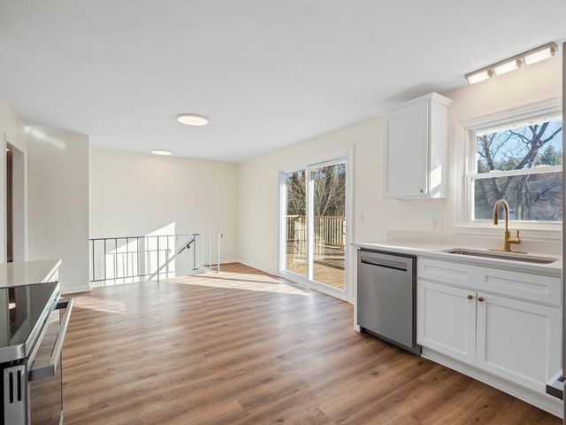 2974 Penn Forest BLVD, Roanoke, VA 24018