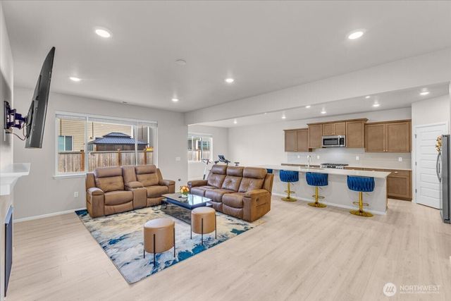 1521 10th Place, Sultan, WA 98294