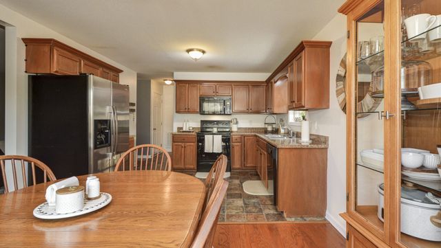 2660 Arthurs Ct, Clarksville, TN 37040
