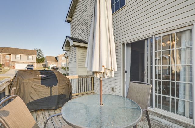 2660 Arthurs Ct, Clarksville, TN 37040
