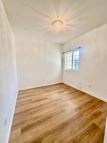 1132 Vermilion Drive, Lake Worth Beach, FL 33461