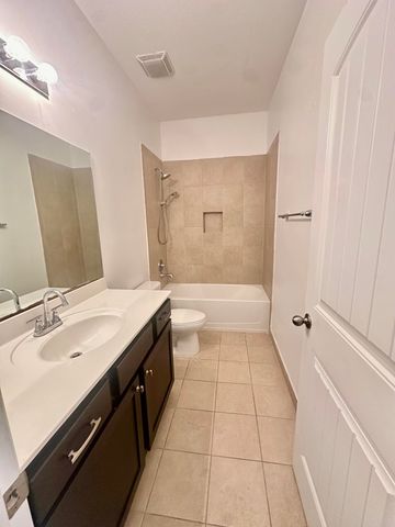 1132 Vermilion Drive, Lake Worth Beach, FL 33461