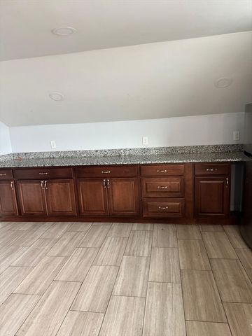 24 Ferry St 3, Everett, MA 02149