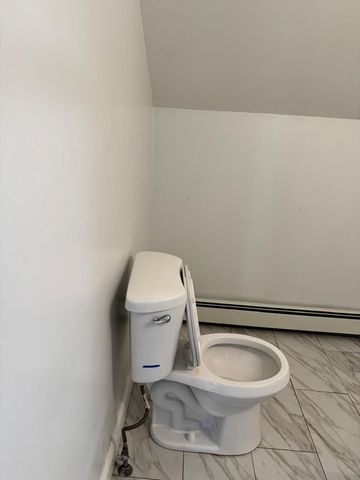 24 Ferry St 3, Everett, MA 02149