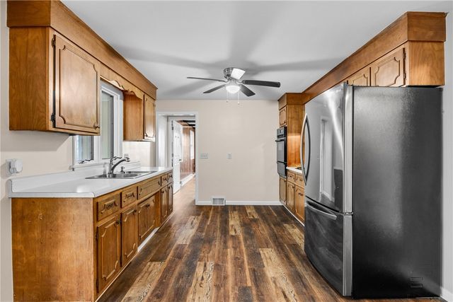 4 Shepard Lane, Ogden, NY 14624