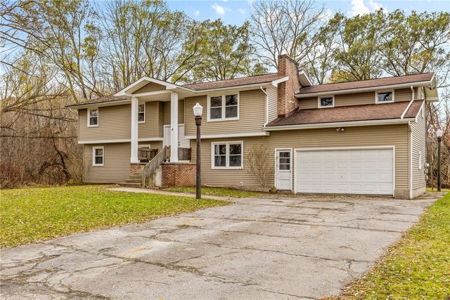 4 Shepard Lane, Ogden, NY 14624