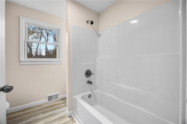 4 Shepard Lane, Ogden, NY 14624