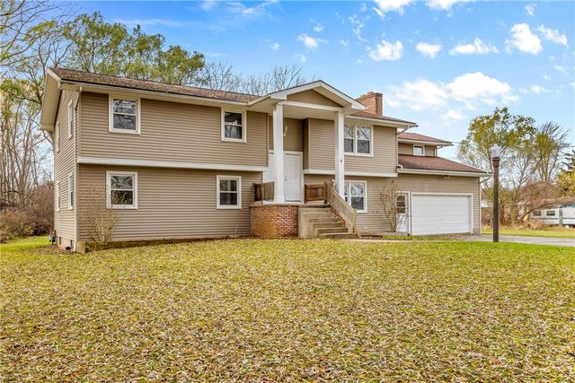 4 Shepard Lane, Ogden, NY 14624