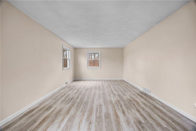 4 Shepard Lane, Ogden, NY 14624