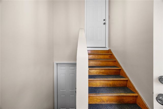 4 Shepard Lane, Ogden, NY 14624