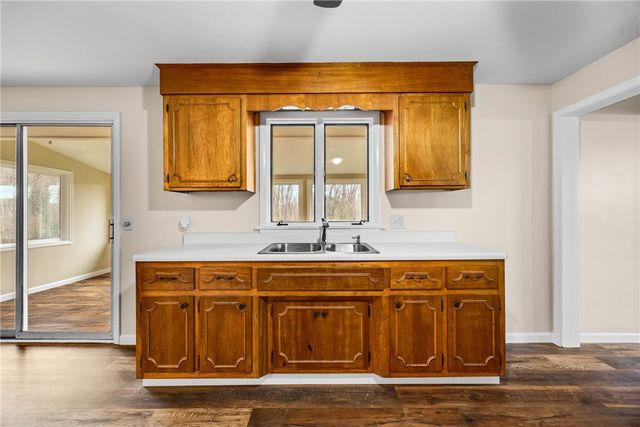 4 Shepard Lane, Ogden, NY 14624