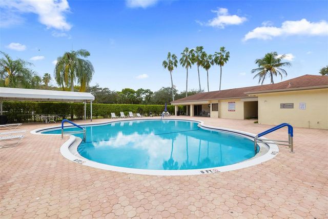 2963 Carambola Circle S, Coconut Creek, FL 33066