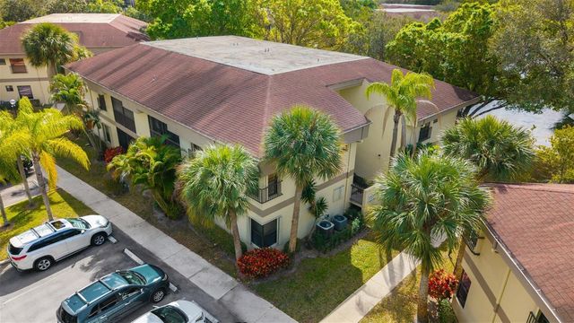 2963 Carambola Circle S, Coconut Creek, FL 33066