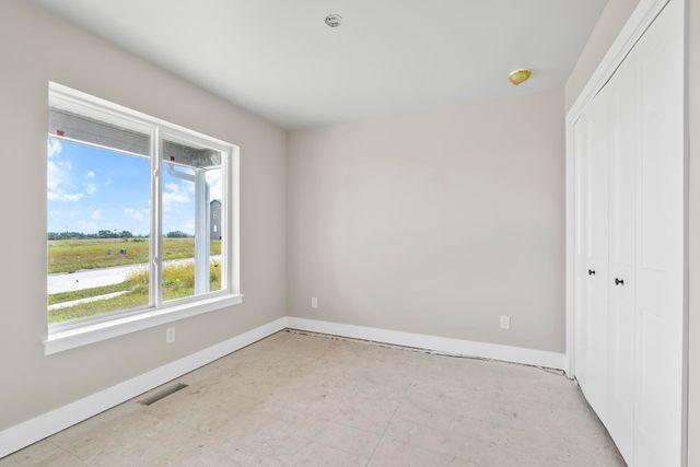 5761 Wall Street, Waterloo, IA 50701