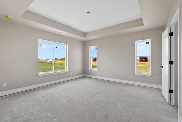5761 Wall Street, Waterloo, IA 50701