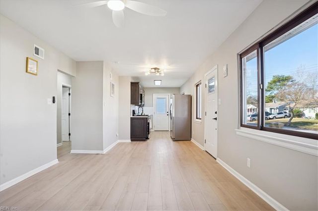 5353 Silvey DR, Norfolk, VA 23502