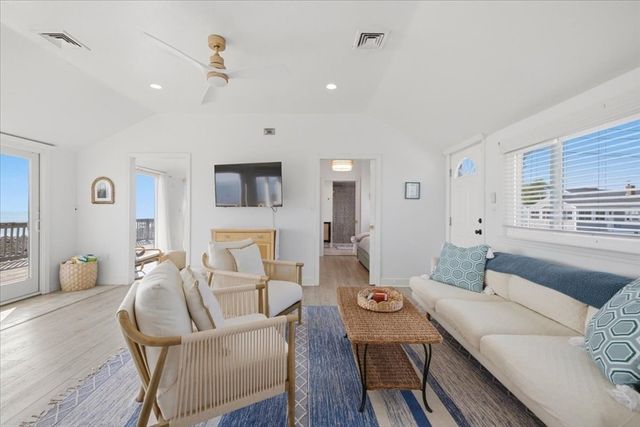 490 Ocean St -Winter Rental 1, Marshfield, MA 02050